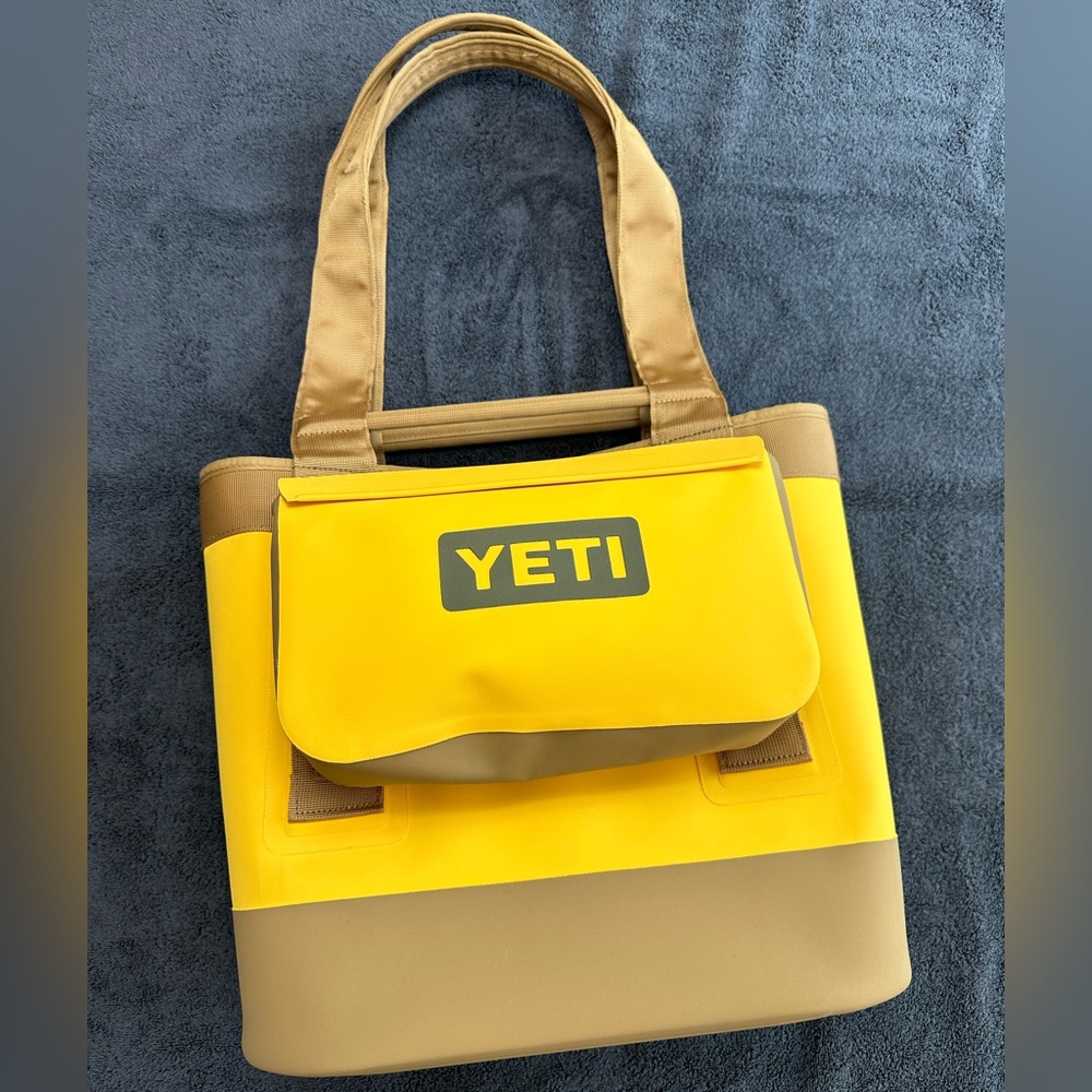 Yeti Camino 20 Carryall Tote with Sidekick (Limited Edition Yellow)